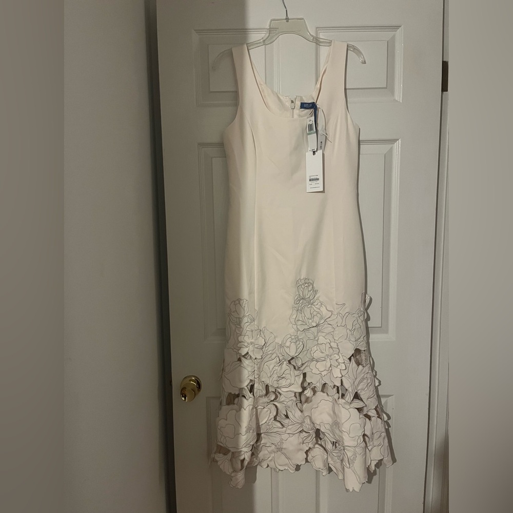 LEO LIN Emily Appliqué Midi Dress Vanilla Size 8 NWT Floral Lace Sleeveless - Picture 6 of 9